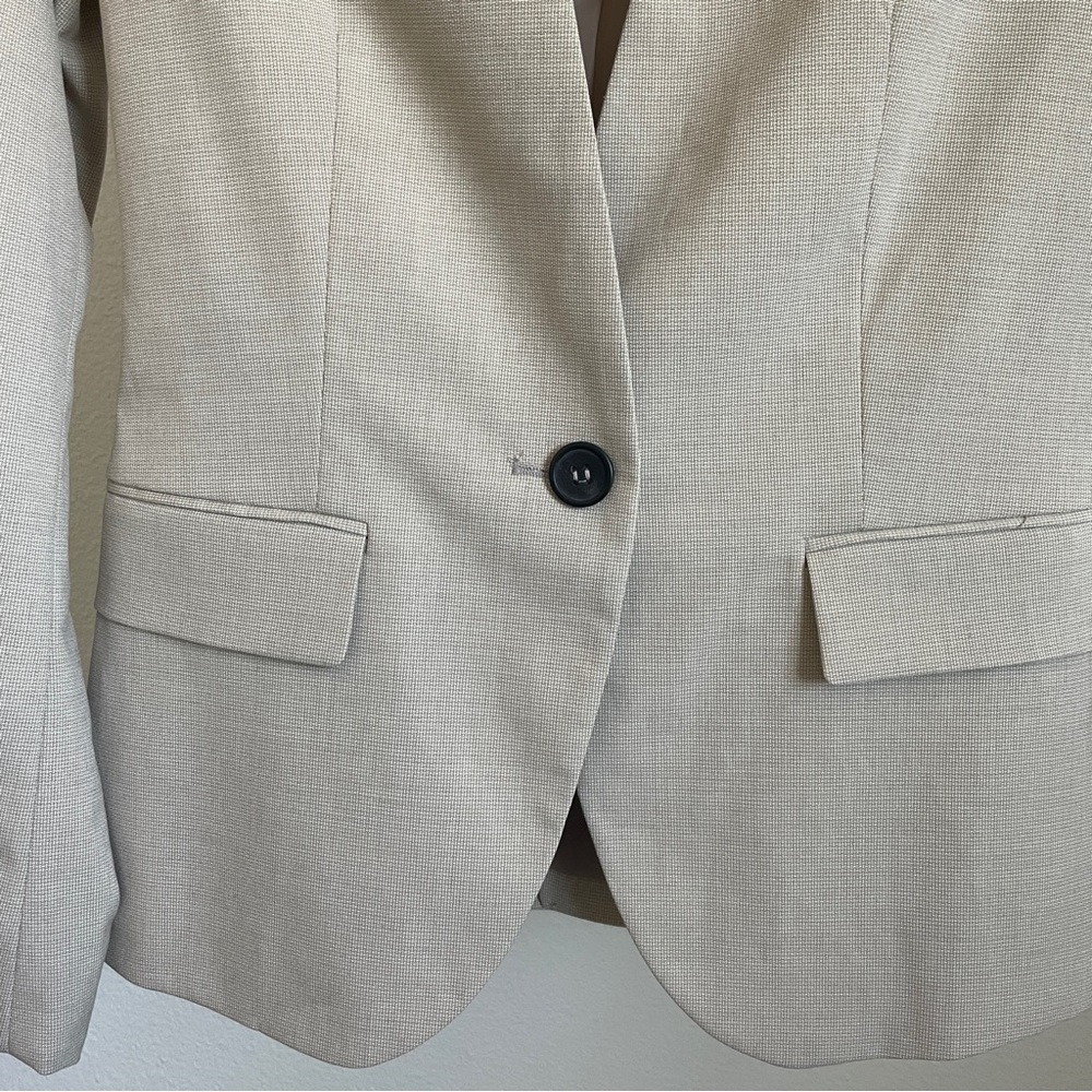 Zara Basic Blazer - Picture 5 of 12